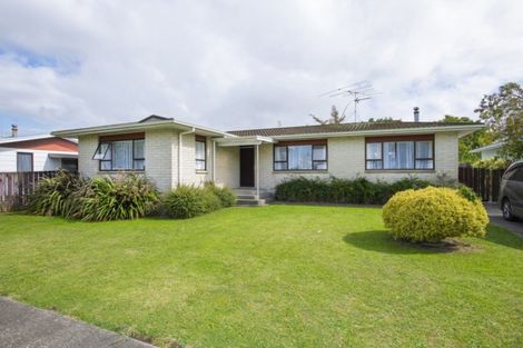 Photo of property in 6 U'ren Place, Riverdale, Gisborne, 4010