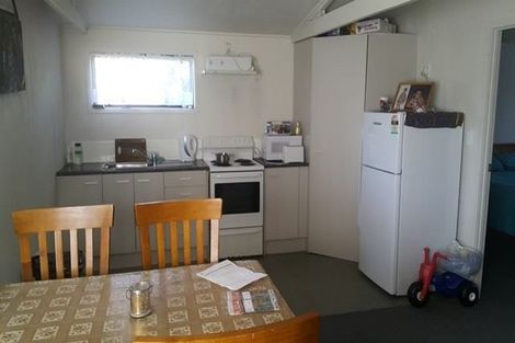 Photo of property in 24 Bedlington Avenue, Manurewa, Auckland, 2102