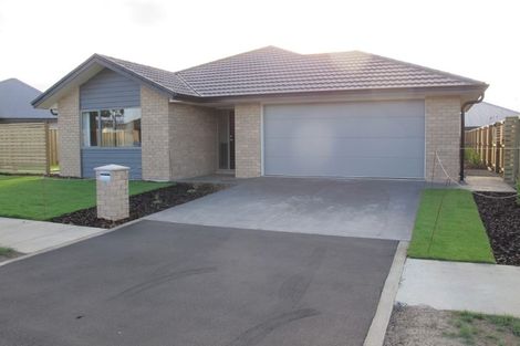 Photo of property in 13 Rossall Crescent, Rolleston, 7615