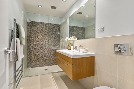 Photo of property in Gb/2 Bassett Road, Remuera, Auckland, 1050