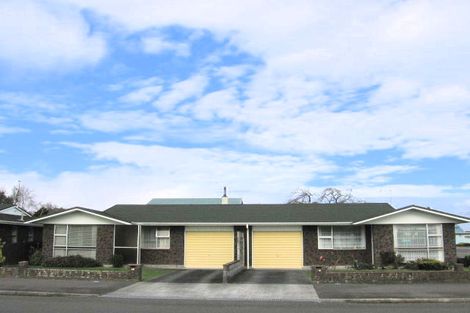 Photo of property in 2a Frederick Street, Terrace End, Palmerston North, 4410