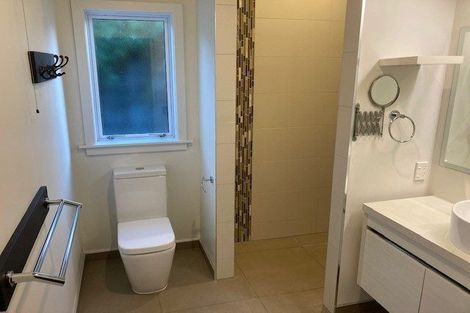 Photo of property in 90 Naylor Street, Hamilton East, Hamilton, 3216