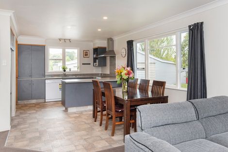 Photo of property in 35 Royd Road West, Makauri, Gisborne, 4071