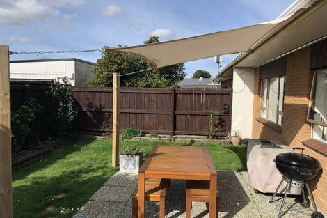 Photo of property in 6a Tatua Place, Conifer Grove, Takanini, 2112