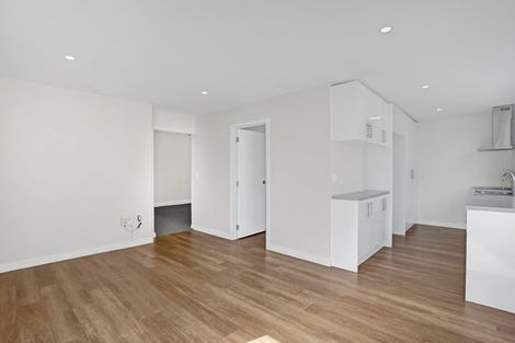 Photo of property in 16 Maire Street, Inglewood, 4330