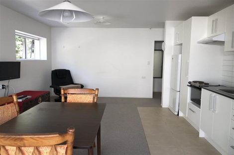 Photo of property in 54b Birkdale Road, Birkdale, Auckland, 0626