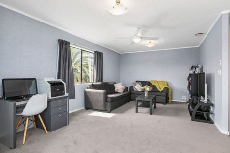 Photo of property in 66 Jonathon Street, Brookfield, Tauranga, 3110