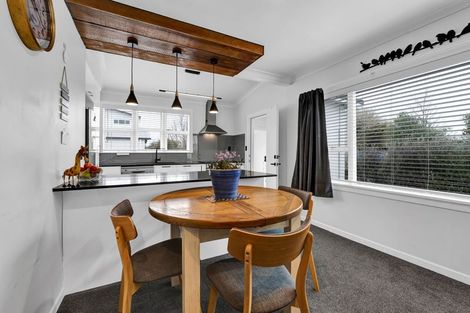 Photo of property in 32 Collins Street, Hawera, 4610