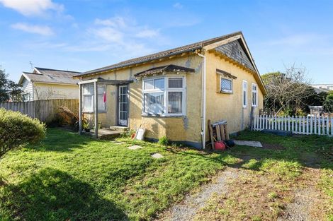 Photo of property in 56 Grafton Street, Waltham, Christchurch, 8011