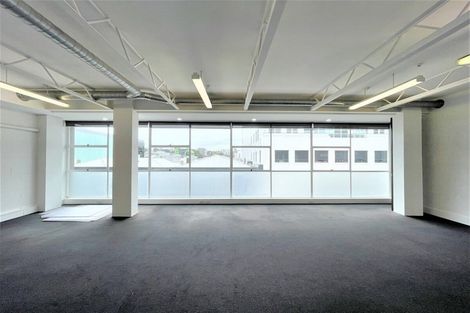 Photo of property in 1b/6 Kingdon Street, Newmarket, Auckland, 1023