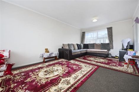 Photo of property in 26 West Coast Road, Glen Eden, Auckland, 0602