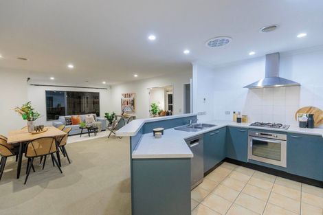 Photo of property in 80 Erlestoke Crescent, Churton Park, Wellington, 6037