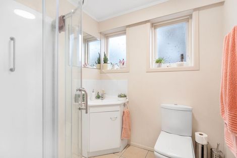 Photo of property in 118 Sandspit Road, Waiuku, 2123