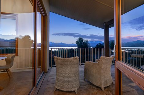 Photo of property in 337 Beacon Point Road, Wanaka, 9305