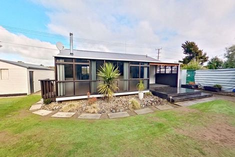 Photo of property in 63 Union Street, Foxton, 4814