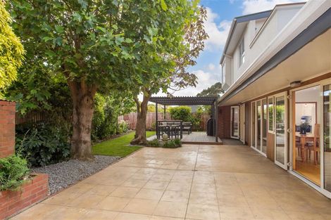 Photo of property in 7 Sawtell Place, Northcote, Christchurch, 8052