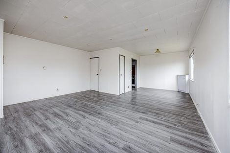 Photo of property in 42 Beaufort Place, Papatoetoe, Auckland, 2025