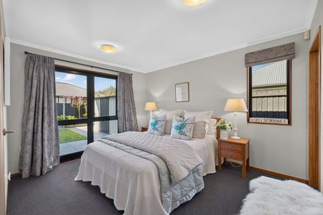 Photo of property in 49 Skyedale Drive, Harewood, Christchurch, 8051