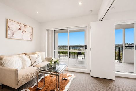 Photo of property in 10e/60 Masons Road, Oteha, Auckland, 0632