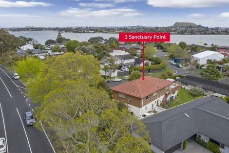 Photo of property in 1 Sanctuary Point, Sunnyhills, Auckland, 2010