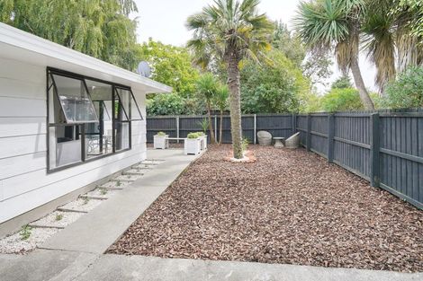 Photo of property in 2/33 Seymour Street, Hornby, Christchurch, 8042