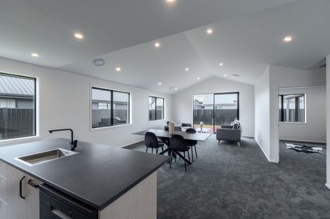 Photo of property in 99 Hoffman Court, Waikiwi, Invercargill, 9810