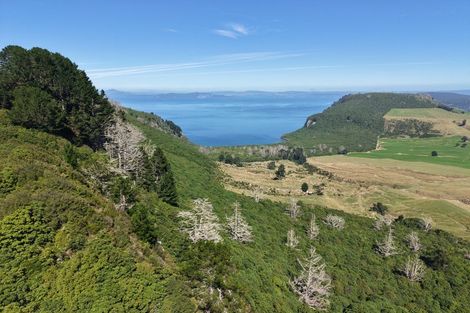 Photo of property in 146 Highland Drive, Acacia Bay, Taupo, 3385