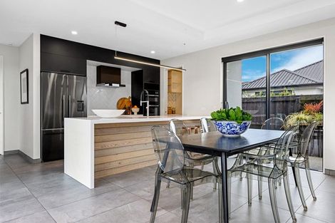 Photo of property in 4 Mckerrow Street, Marshland, Christchurch, 8083