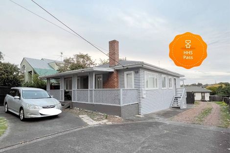 Photo of property in 21 Seabrook Avenue, New Lynn, Auckland, 0600