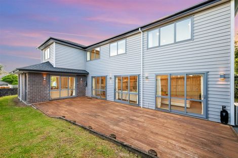 Photo of property in 11 Irongate Avenue, Ranui, Auckland, 0612