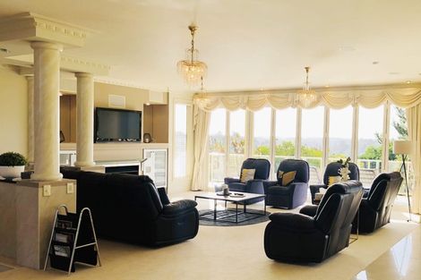 Photo of property in 34 Lonely Track Road, Redvale, Auckland, 0632