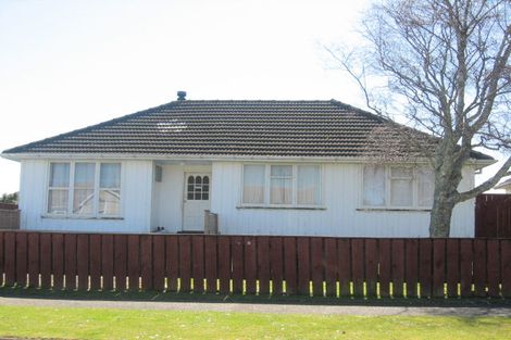 Photo of property in 11 Awatea Street, Levin, 5510