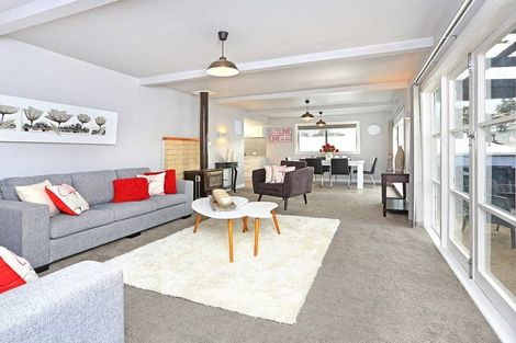 Photo of property in 91 Konini Road, Titirangi, Auckland, 0604