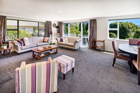 Photo of property in 5 Saint Francis Grove, Waterloo, Lower Hutt, 5011