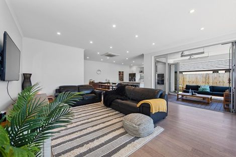 Photo of property in 5 Falcon Court, Flagstaff, Hamilton, 3210