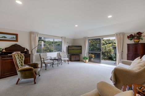 Photo of property in Seacrest, 2/200 Papamoa Beach Road, Papamoa Beach, Papamoa, 3118