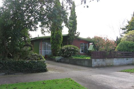 Photo of property in 25 Raglan Avenue, Cloverlea, Palmerston North, 4412