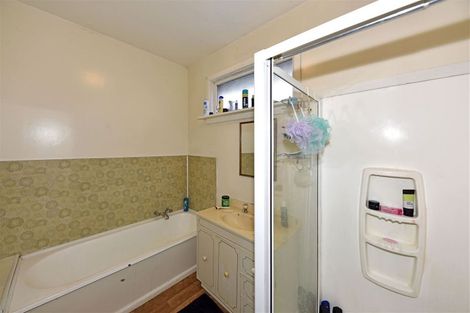 Photo of property in 35 Horseshoe Lake Road, Shirley, Christchurch, 8061