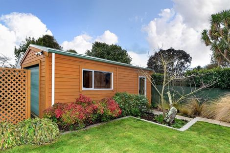Photo of property in 6a Bygrave Place, Bishopdale, Christchurch, 8053