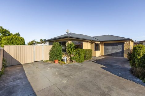 Photo of property in 9a Oxford Street, Taradale, Napier, 4112
