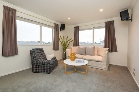 Photo of property in 58 Westpark Drive, Burnside, Christchurch, 8053
