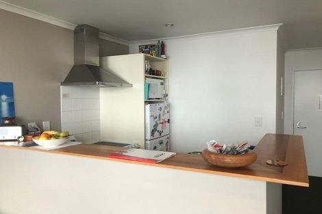 Photo of property in Terrace Heights Apartments, 14f/163 The Terrace, Wellington Central, Wellington, 6011