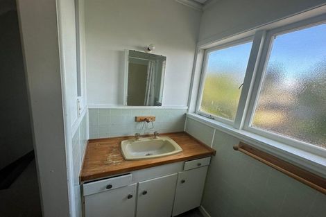 Photo of property in 67a Taylor Road, Mangere Bridge, Auckland, 2022