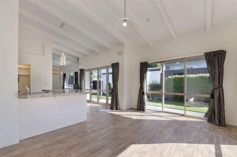Photo of property in 69 Baker Street, New Brighton, Christchurch, 8083