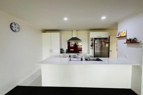 Photo of property in 10 Huke Lane, Takanini, 2112