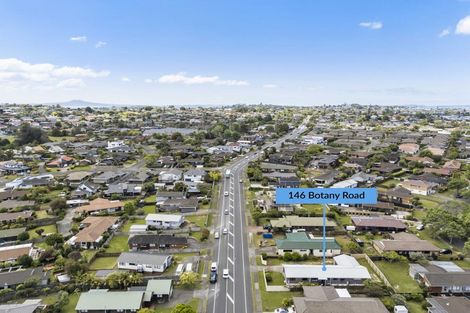 Photo of property in 146 Botany Road, Botany Downs, Auckland, 2010