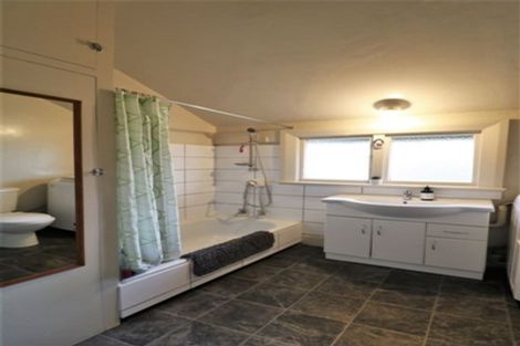 Photo of property in 2/11 Selwyn Street, Maori Hill, Timaru, 7910