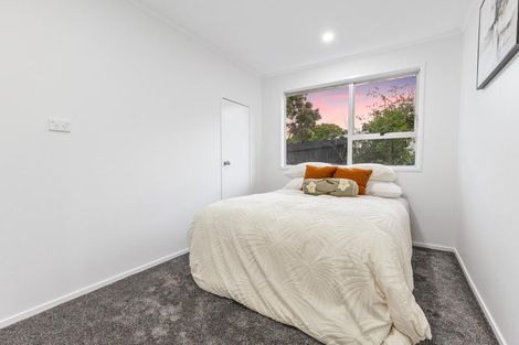 Photo of property in 40b Tiroroa Avenue, Te Atatu South, Auckland, 0610