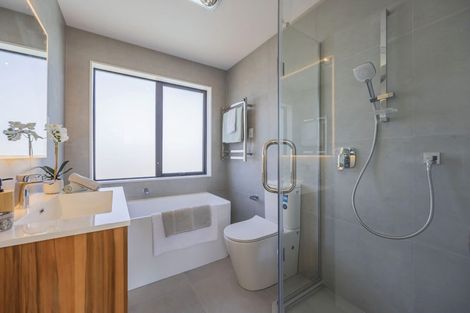 Photo of property in 744b East Coast Road, Pinehill, Auckland, 0630