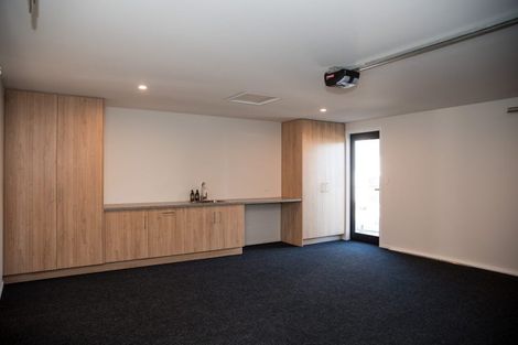 Photo of property in 13 Mitre Street, Gore, 9710